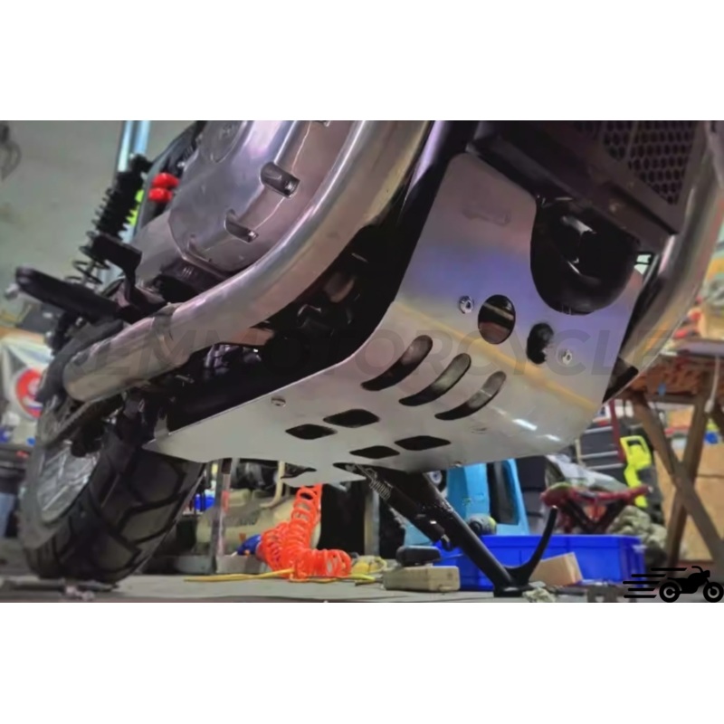 Scrambler Engine Guard Brixton Cromwell 1200