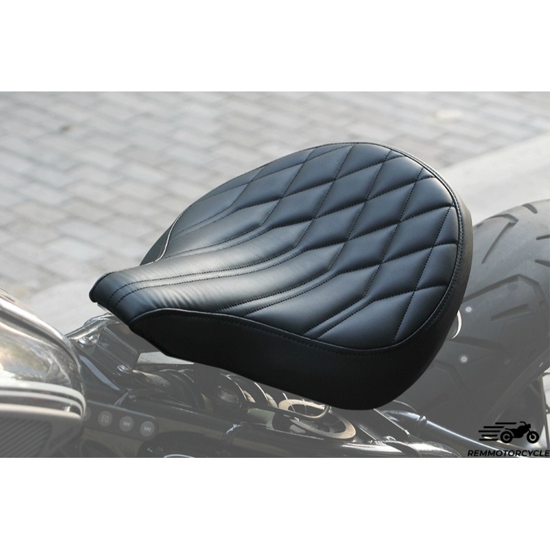 BMW R18 Seat in multiple colors