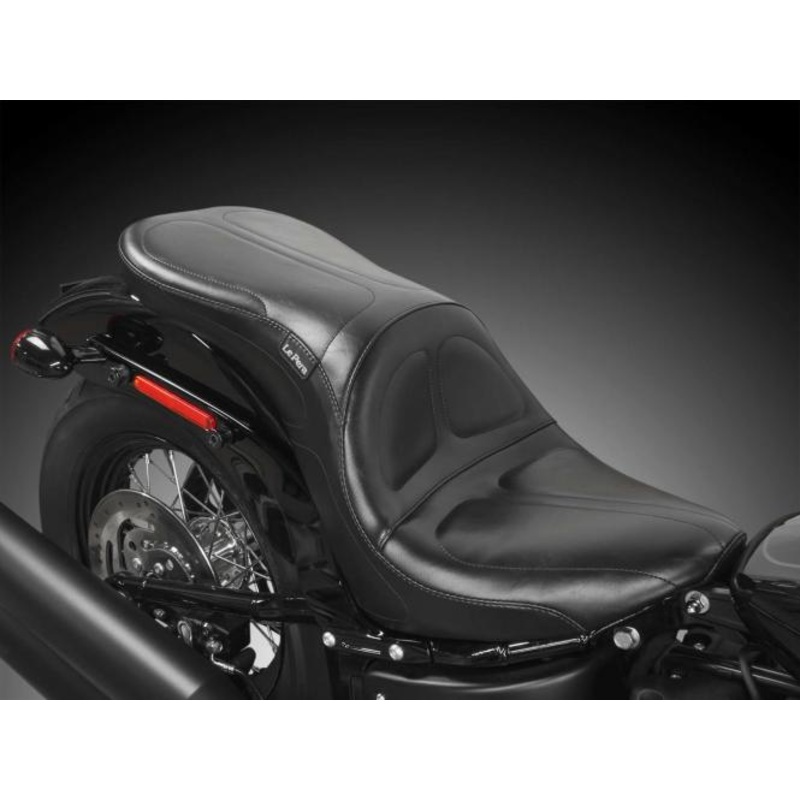 Maverick Smooth Seat Black Vinyl