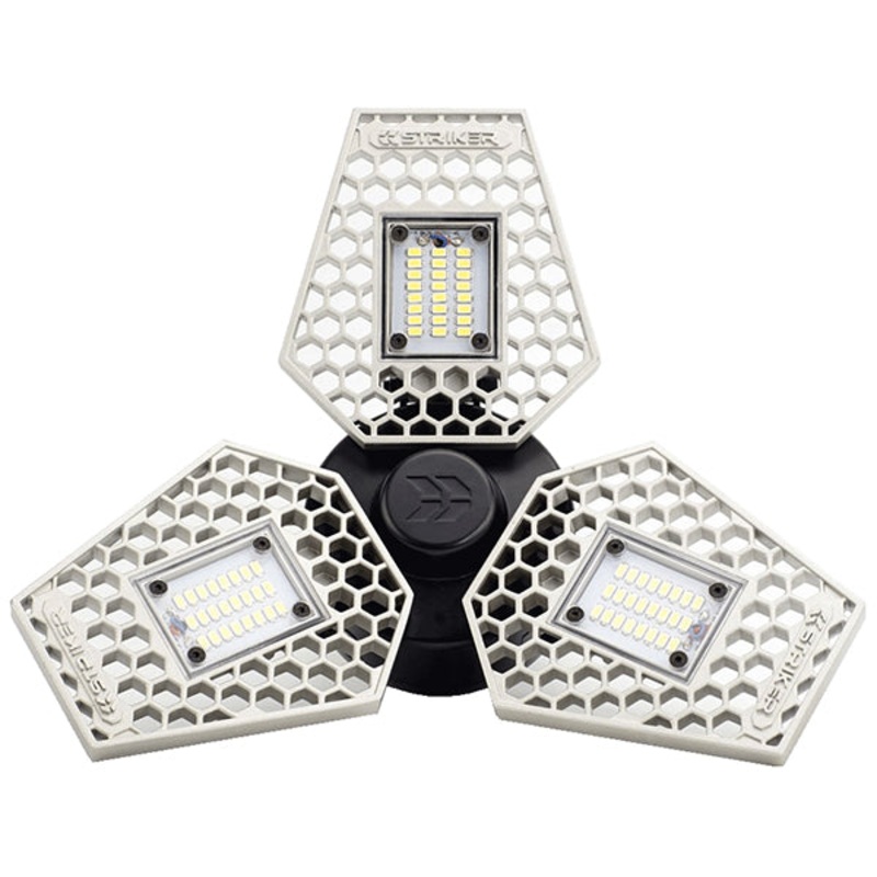 Risk Racing – Striker Garage Light