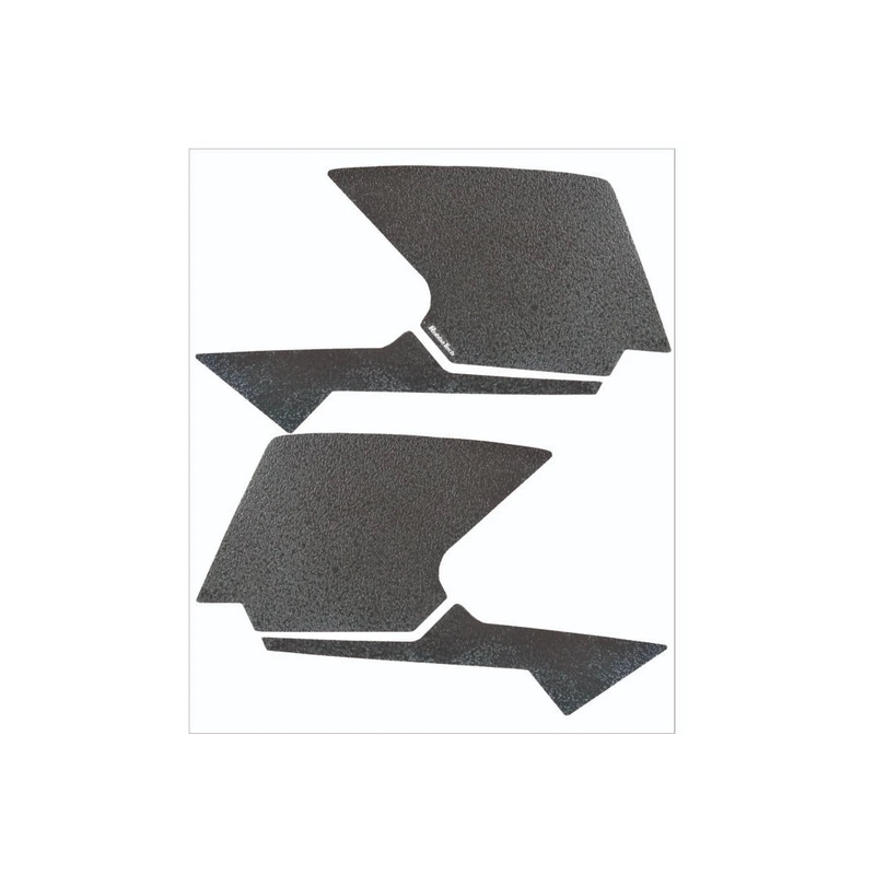 BMW F900GS Ergonomics – Knee Pads