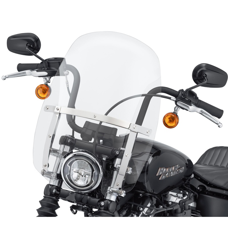 Harley Davidson 57400327 Wind Splitter Quick-Release Compact 18 in. Windshield KIT,WSHLD,18 IN,CLEAR,POL,QUICK RELEASE